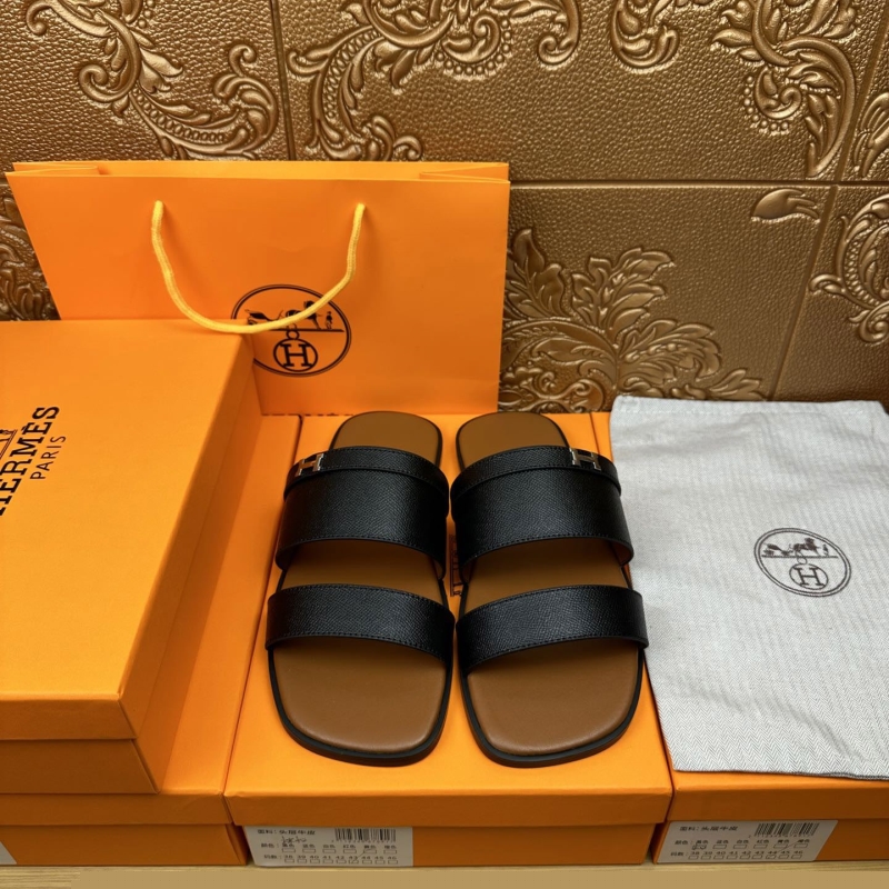 H**mes slippers